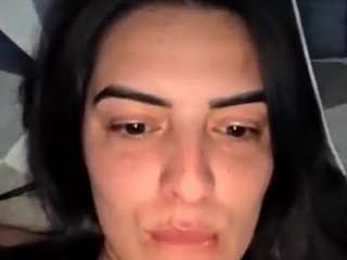 Live webcam model britneyquenn18 on Soda Cams