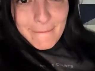 britneyquenn18's CamSoda show and profile