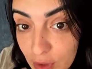 britneyquenn18's CamSoda show and profile