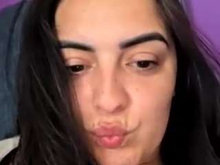 britneyquenn18 webcam