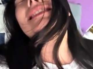 Live webcam model britneyquenn18 on Soda Cams