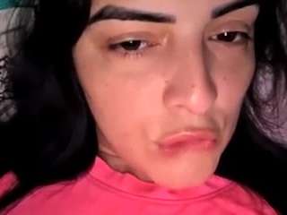 britneyquenn18 webcam