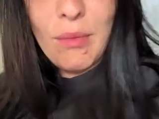 britneyquenn18 webcam