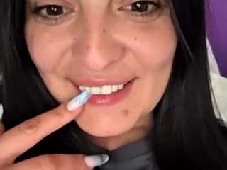 britneyquenn18 webcam