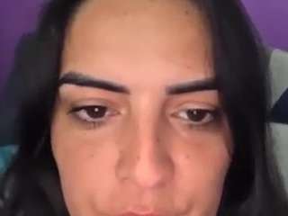 BritneyQuenn18 live cam