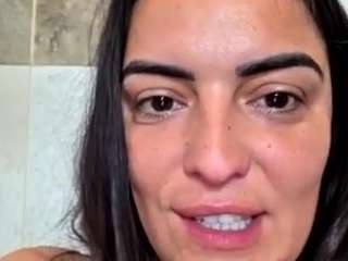 BritneyQuenn18 live cam