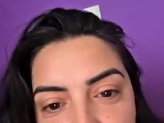 britneyquenn18 live cam