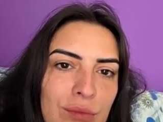 BritneyQuenn18 live cam preview