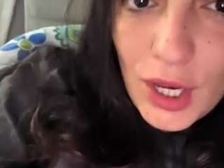 britneyquenn18 webcam model