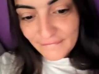 BritneyQuenn18 live cam preview
