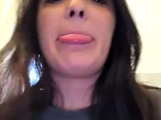 BritneyQuenn18