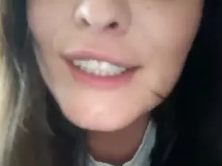 BritneyQuenn18's Live Sex Cam Show