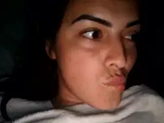 BritneyQuenn18's Live Sex Cam Show