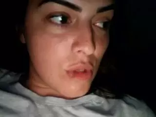 BritneyQuenn18's Live Sex Cam Show