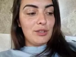 BritneyQuenn18's Live Sex Cam Show