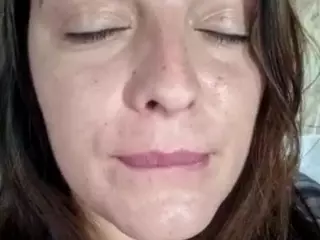 BritneyQuenn18's Live Sex Cam Show
