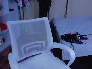 emmabrewn's CamSoda show and profile