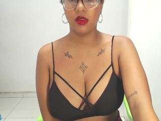 janicewhore webcam
