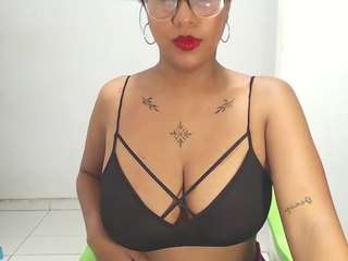 janicewhore webcam
