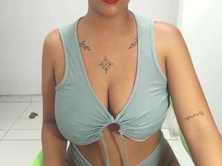 janicewhore webcam