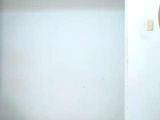 janicewhore live webcam show
