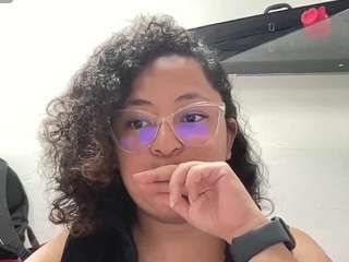 sophiaburton webcam