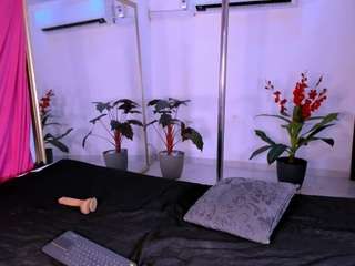 venus-velvet Live Webcam on CamSoda