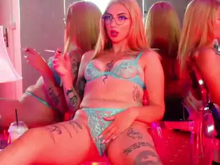 Ava-Bloom's Live Sex Cam Show