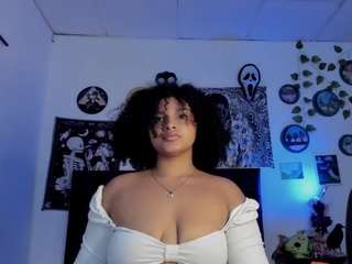 chloekisses Live Webcam on CamSoda
