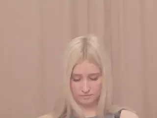 ElgaEldon's Live Sex Cam Show