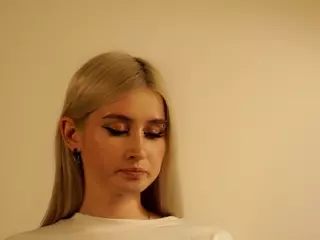 ElgaEldon's Live Sex Cam Show