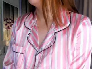 Eva's Live Sex Cam Show