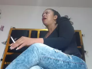 HELENAHOTS's Live Sex Cam Show