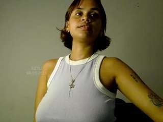 Live cam show with keylisweet