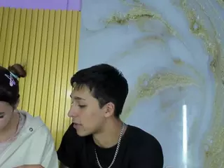 LeahAdam's Live Sex Cam Show