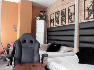 lolly-charlotte webcam