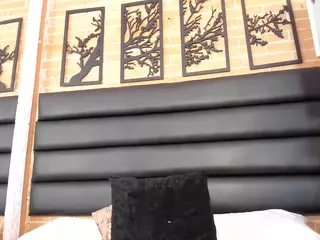 lolly-charlotte's Live Sex Cam Show