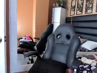 lolly-charlotte's Live Sex Cam Show