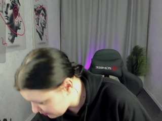 michele-green Live Webcam on CamSoda