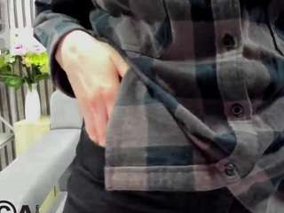 michele-green's CamSoda show and profile