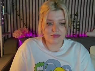 Michele live cam on CamSoda