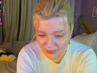 Michele live webcam show