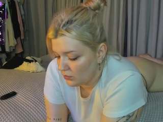 Michele live webcam show