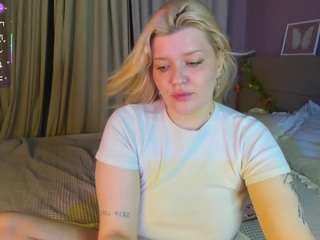 Michele live webcam show