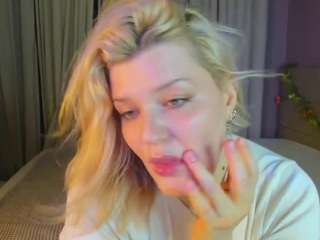 Michele live webcam show