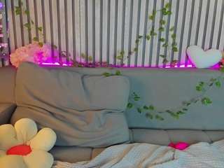 Michele live webcam show