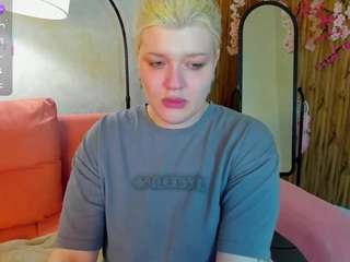 Michele live cam preview