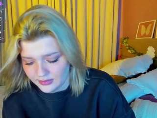 Michele live cam preview