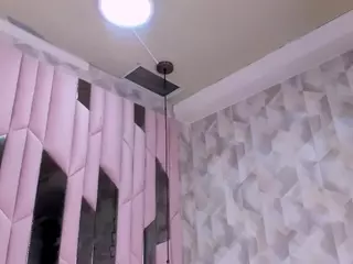 Nahomismith1's Live Sex Cam Show