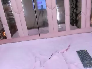 Nahomismith1's Live Sex Cam Show